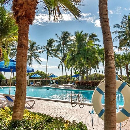 Radisson Resort Miami Beach Esterno foto